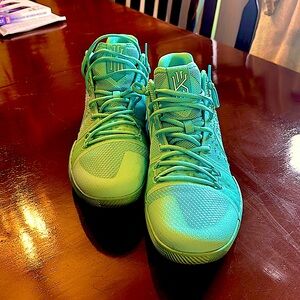 Nike Kylie 3 Tiffany.  Men’s size 14. Like new